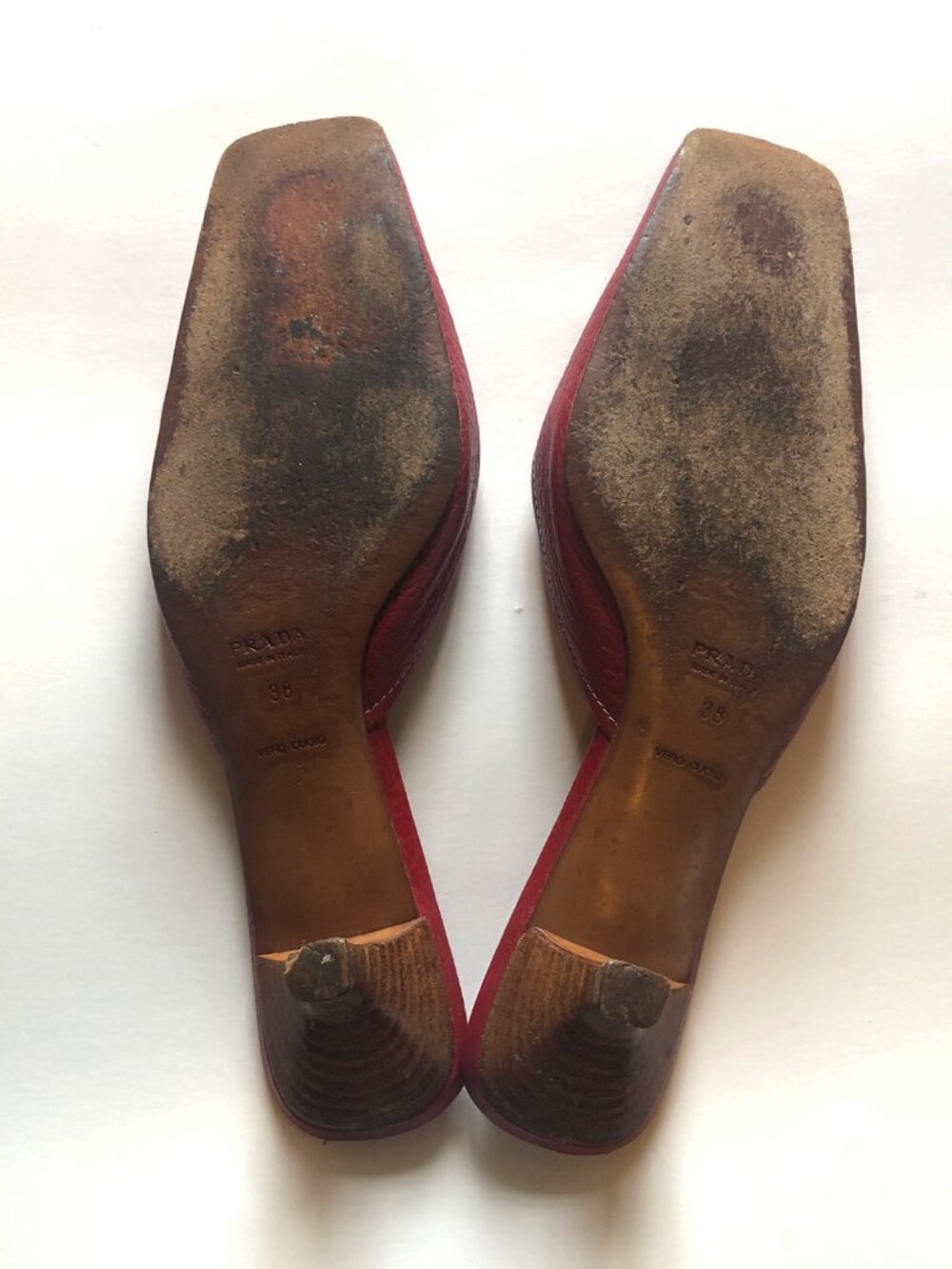 Prada vintage 1990s y2k red kitten heel tassel mules - Picture 6 of 9